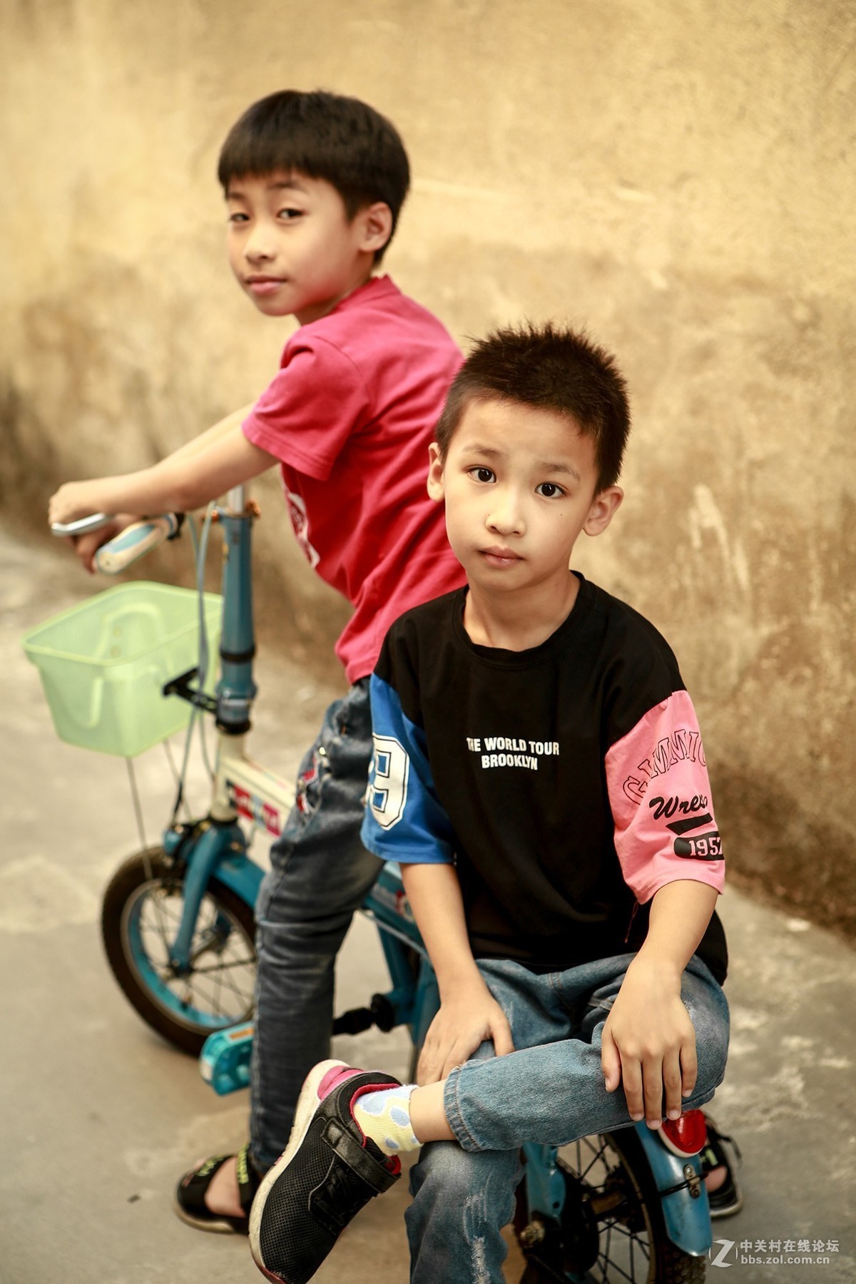 假期题材之大当家和二当家