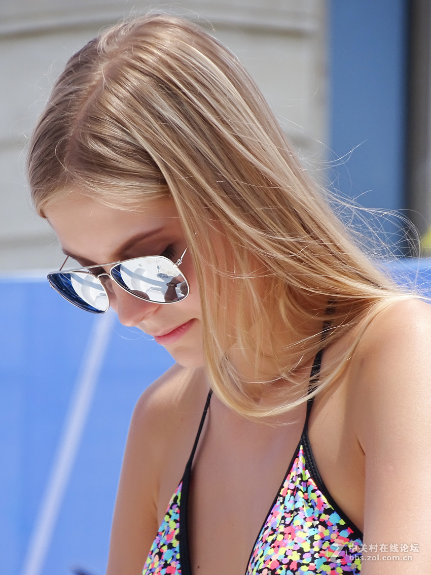 HX400拍大连游艇模特