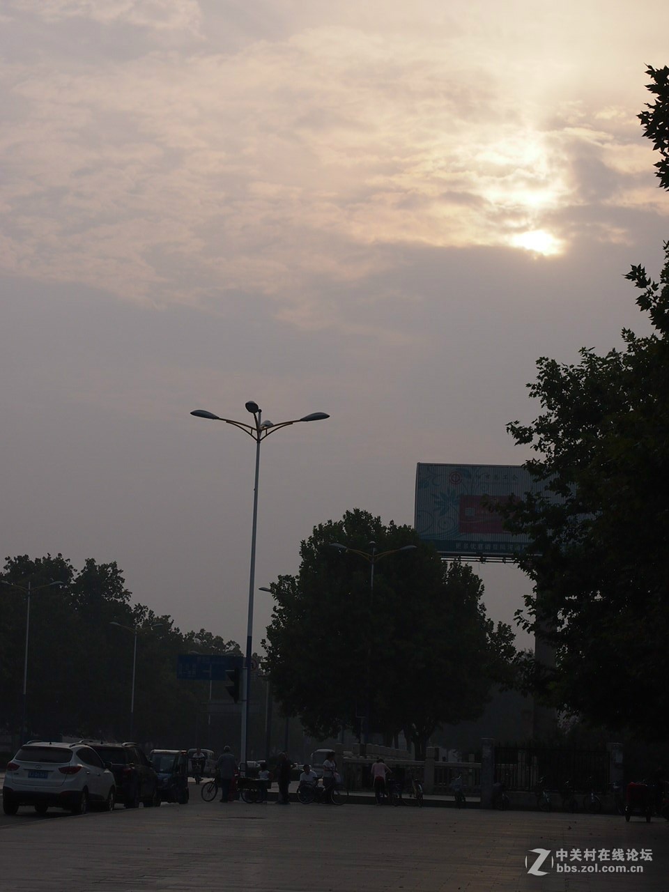 早晨，街道，洒水车，公园