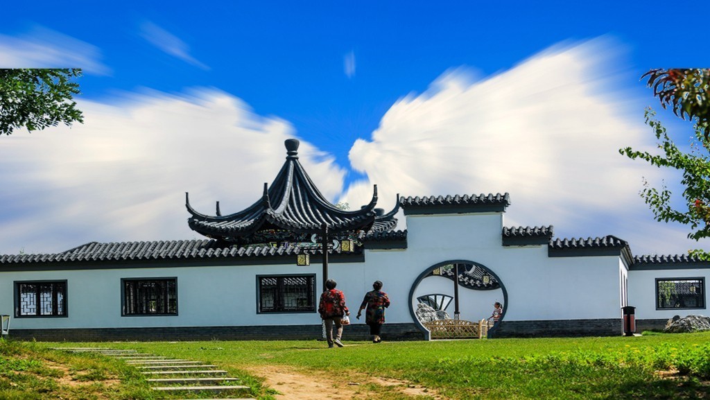 桑干河畔的园林建筑-------丁玲写作的地方