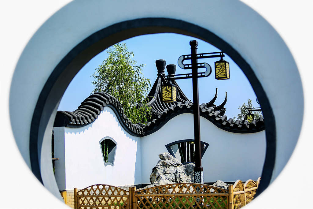 桑干河畔的园林建筑-------丁玲写作的地方