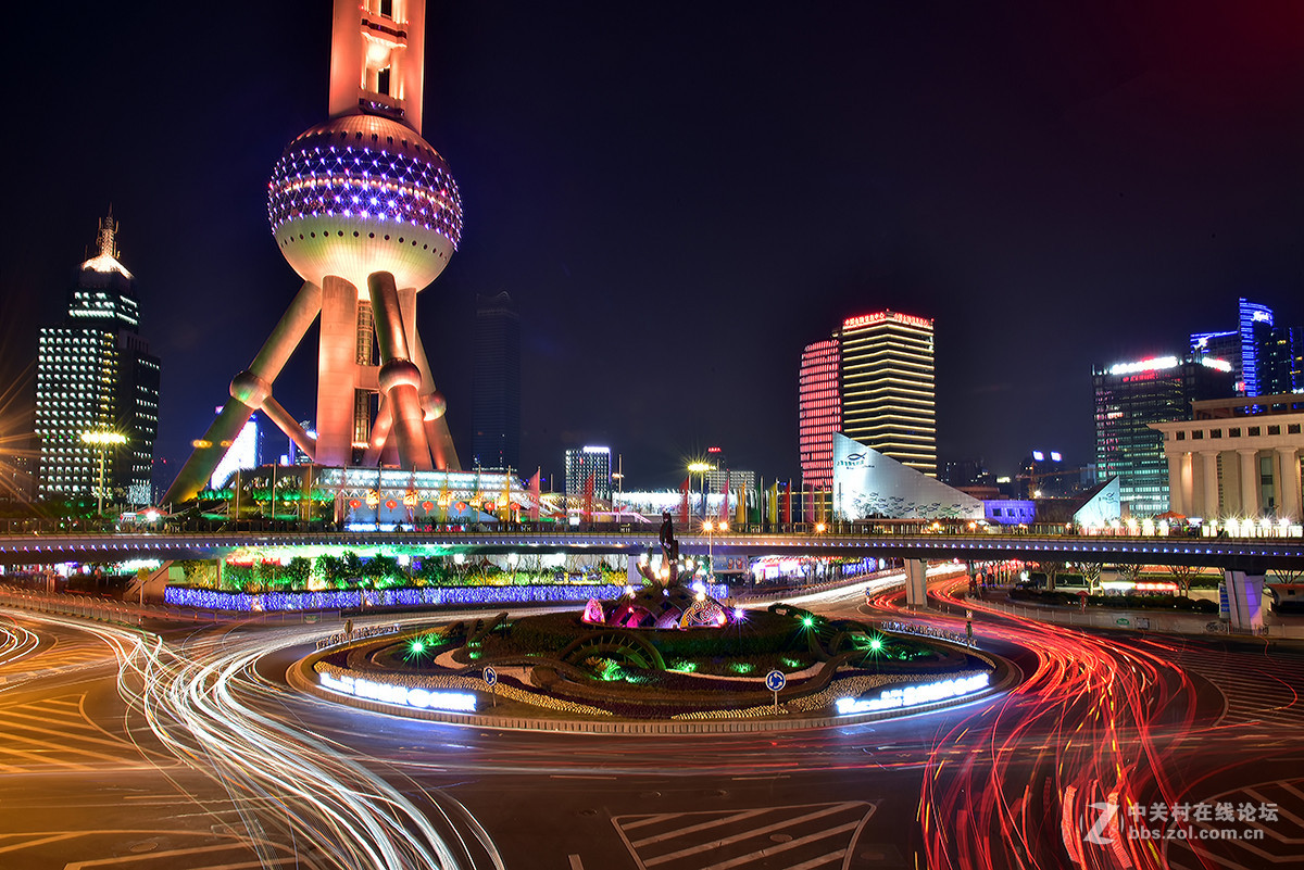 上海陆家嘴滨江大道夜景