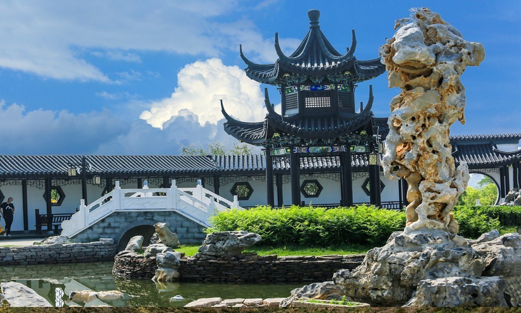 桑干河畔的园林建筑-------丁玲写作的地方