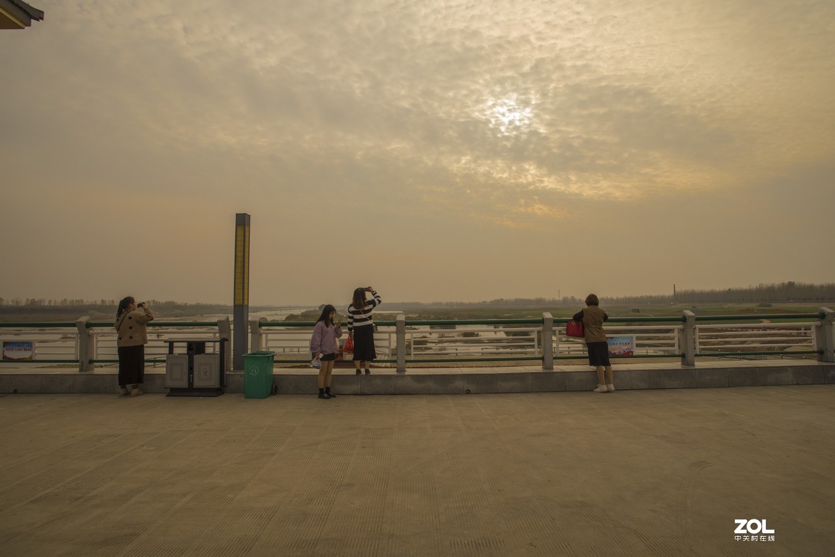 #ZOL月赛晒秋# 银杏湖公园