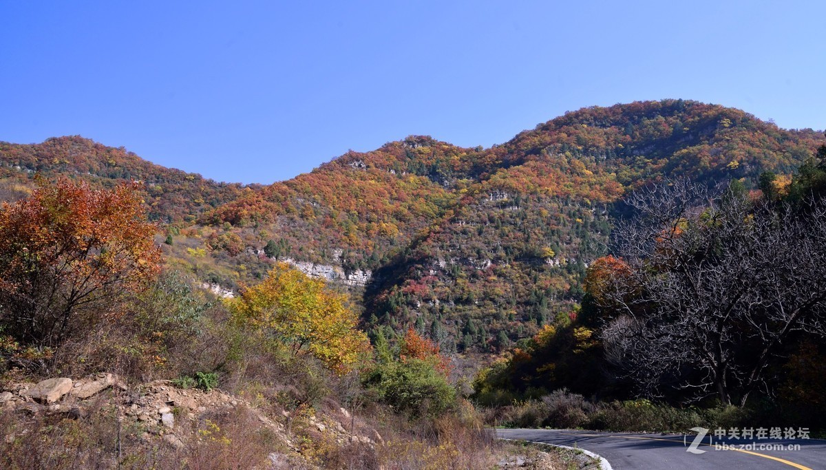 秋末黃龍山