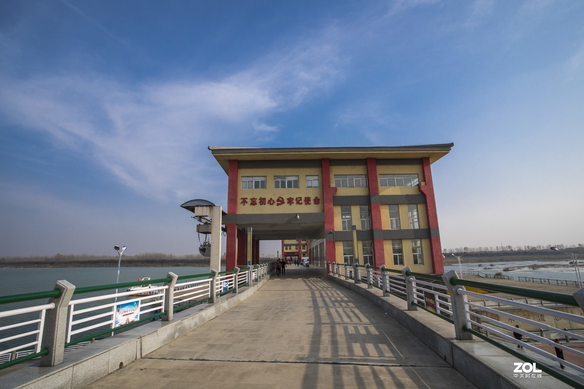 #ZOL月赛晒秋# 银杏湖公园