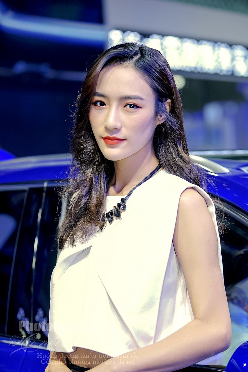 国庆车展荣威车模rf