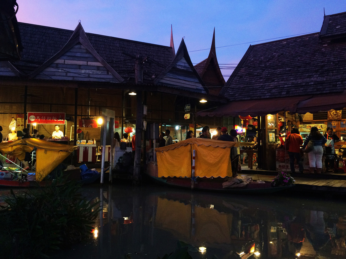 芭堤雅水上市场/杜拉拉升职记拍摄场景