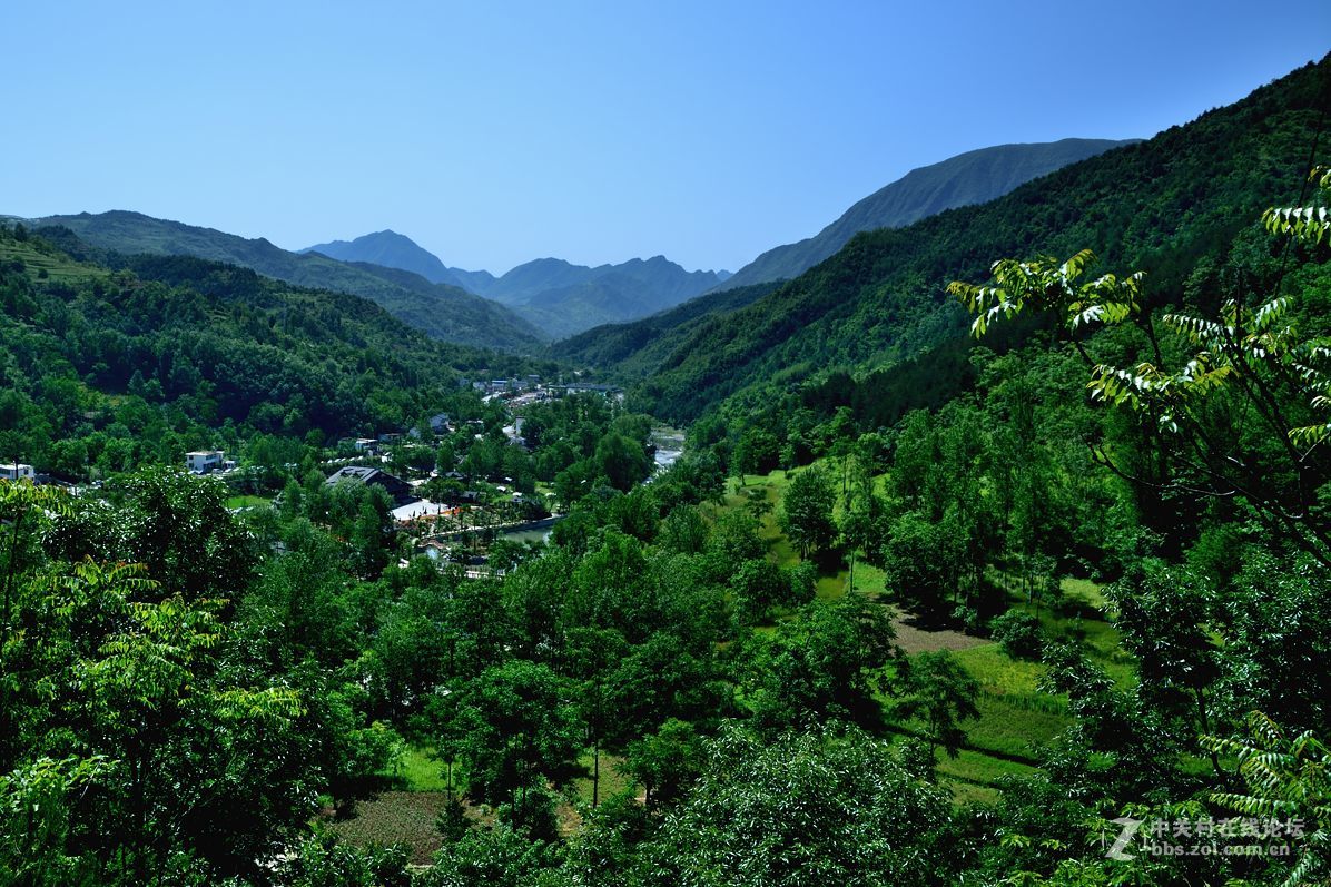 甘肅隴南康縣花橋村風光一