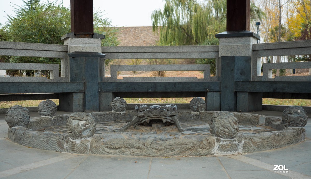 新入EM5II12-40套机，试镜拍摄，本小白还是新手请各位指正！LR胡乱后期了下！