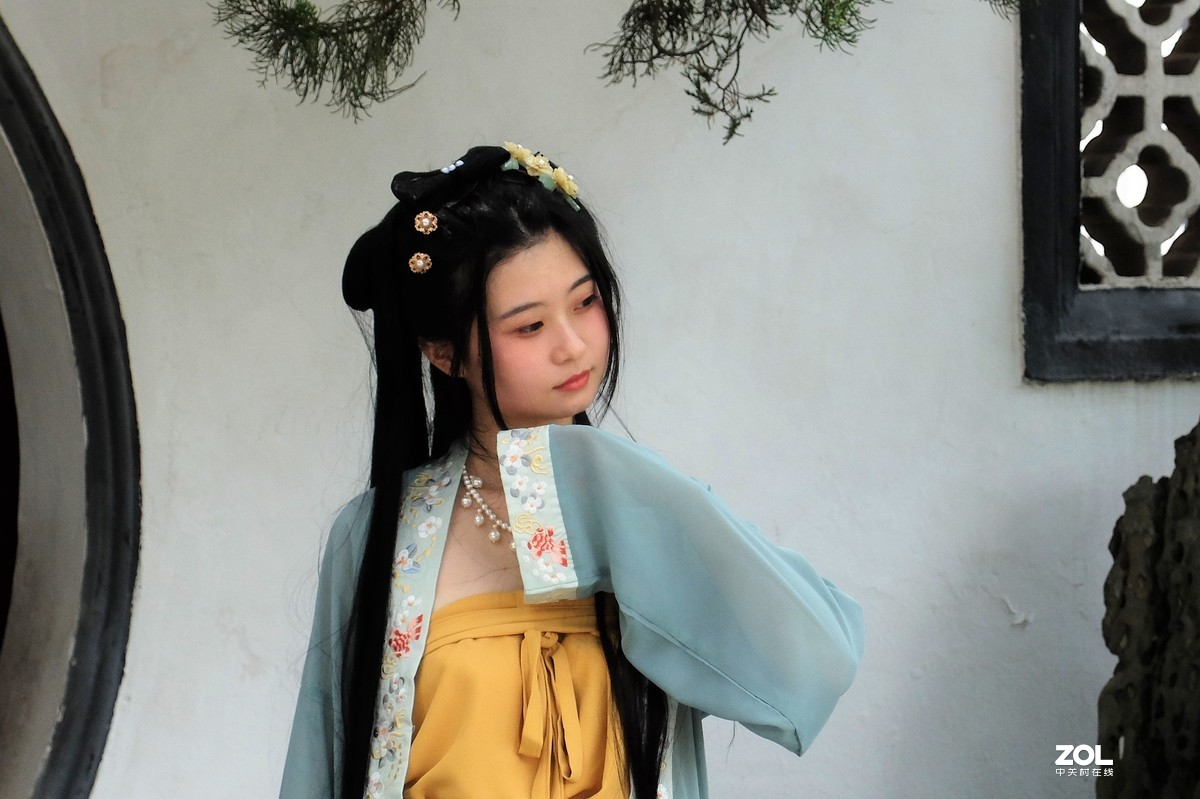 【邻家女孩】——摄于上海桂林公园