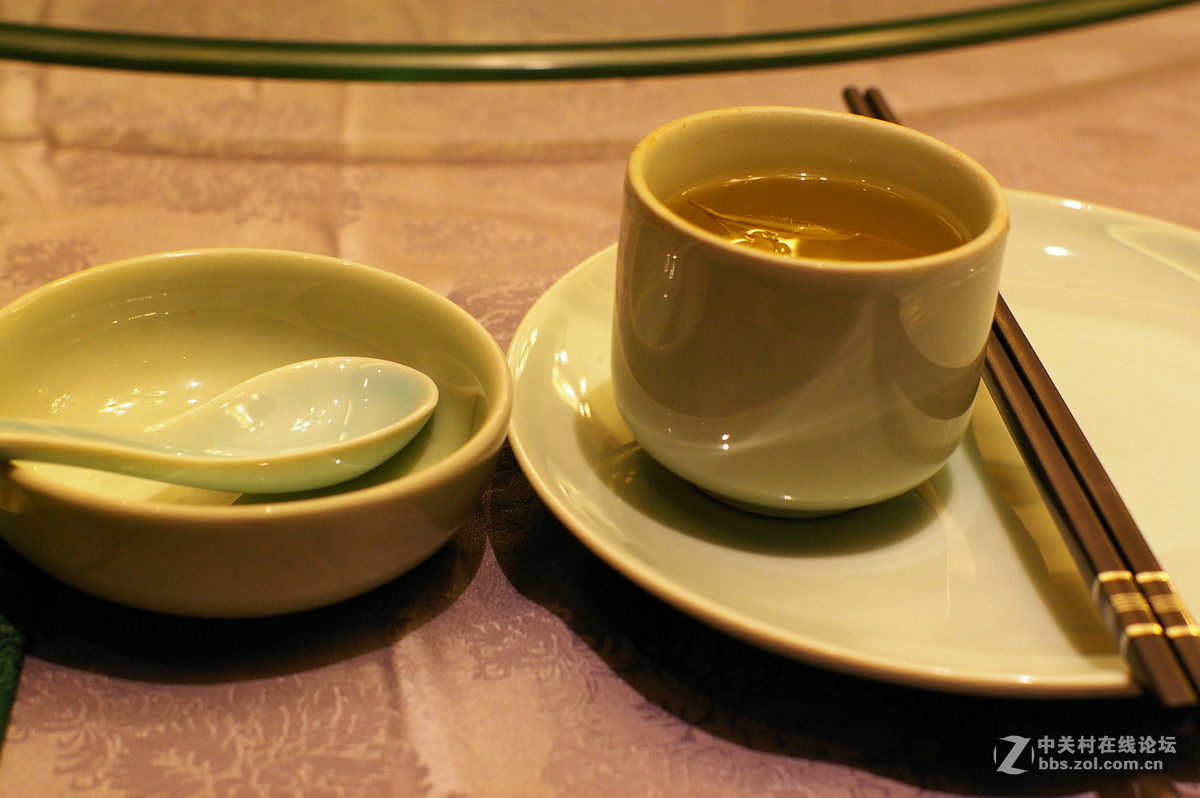 很古老的宾得k100d-super的机器了，近期的照片，求砖