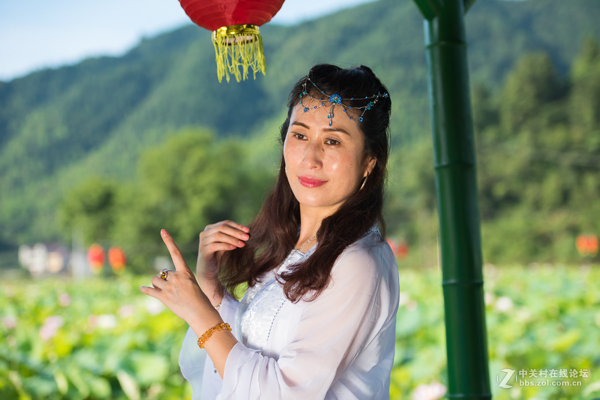 荷塘边学拍人像