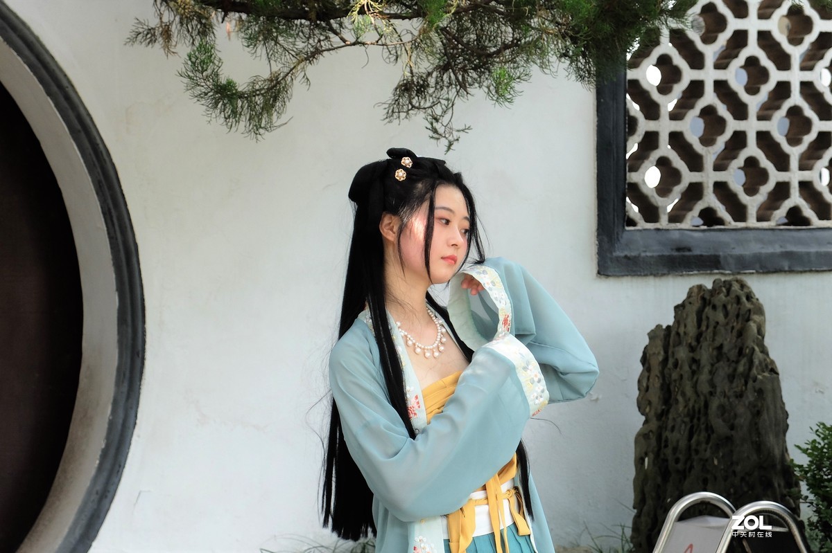 【邻家女孩】——摄于上海桂林公园