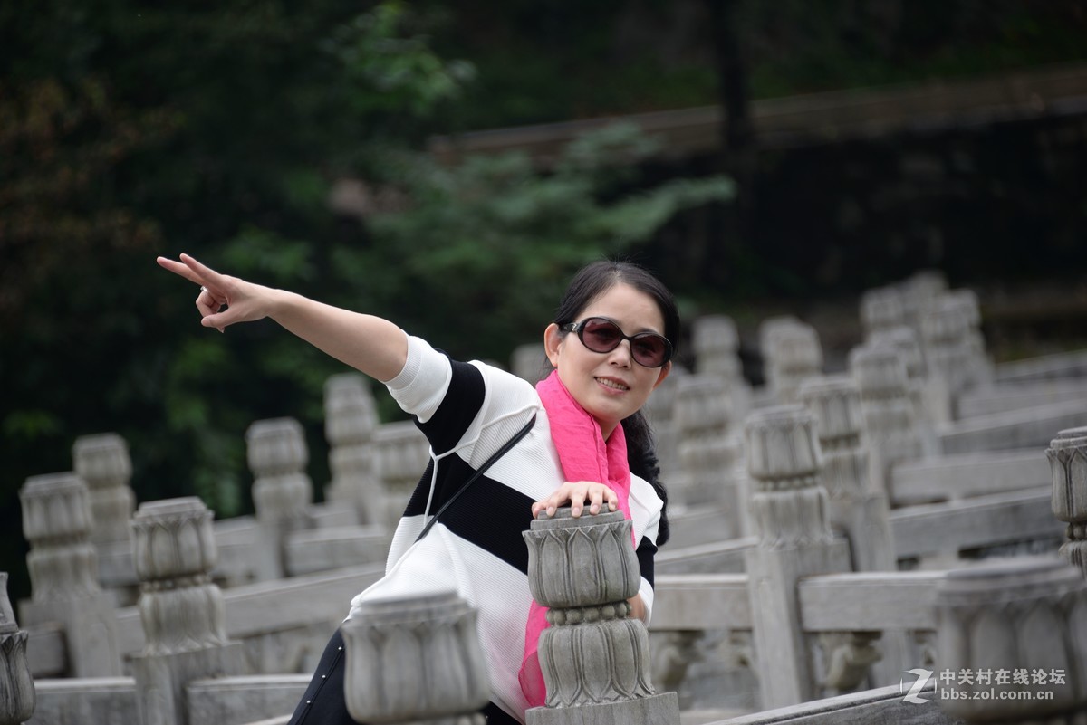 外拍的人景，请指教