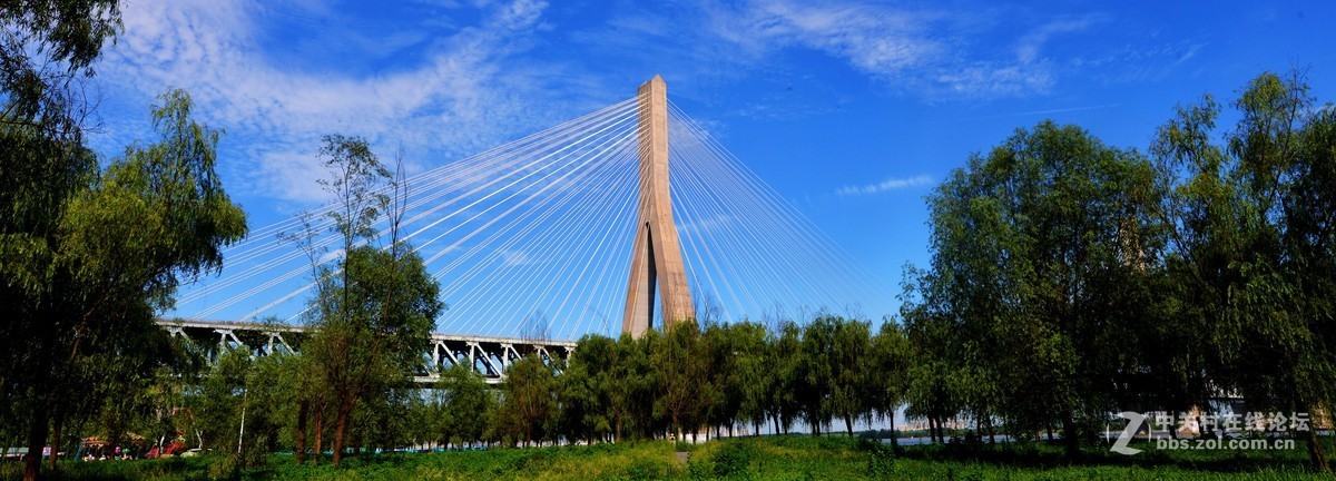 京广双层高铁线武汉天兴洲大桥