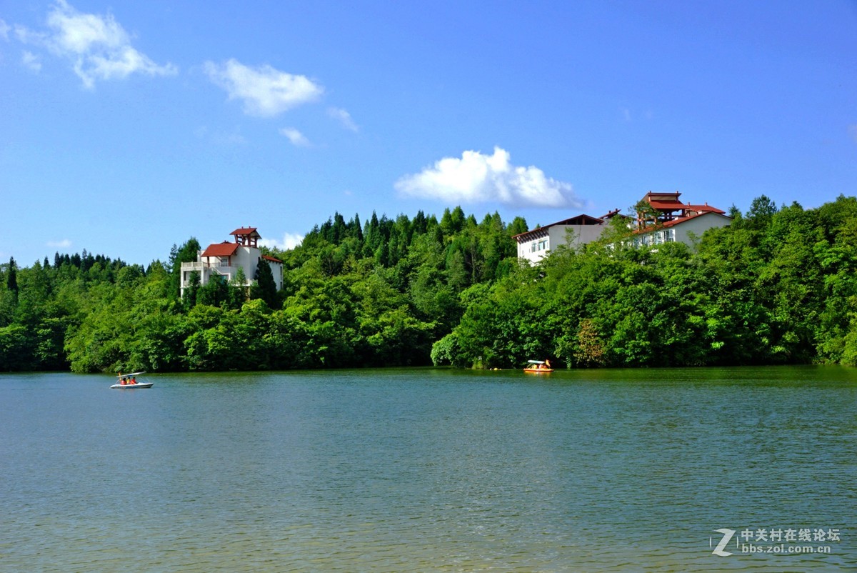 重庆石柱月亮湖