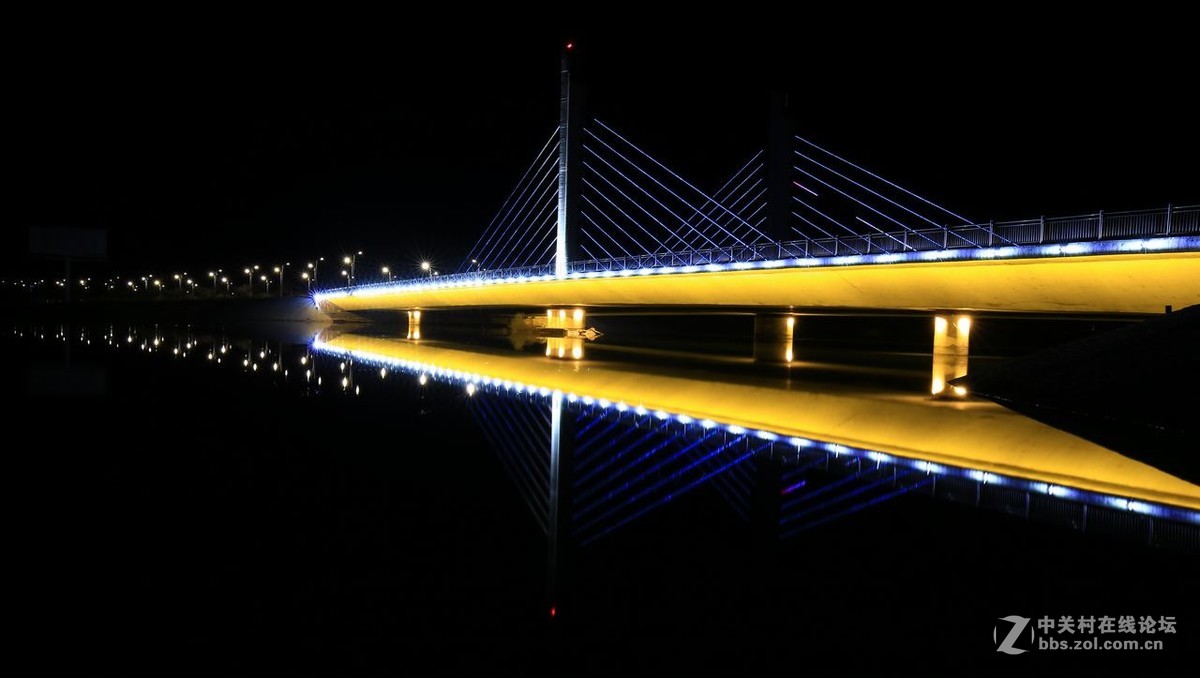 宁静柔美的夜色