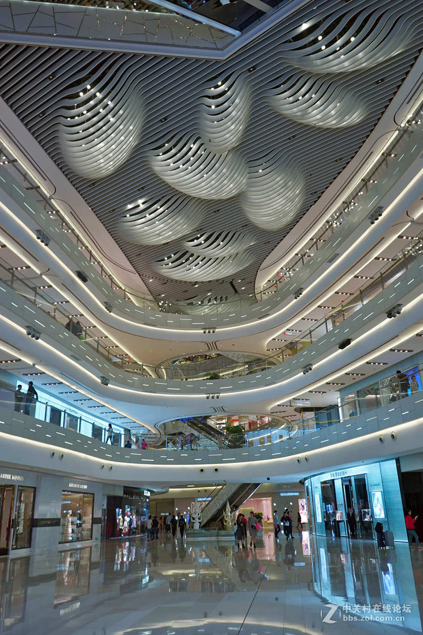 上海淮海中路环贸国际广场一瞥