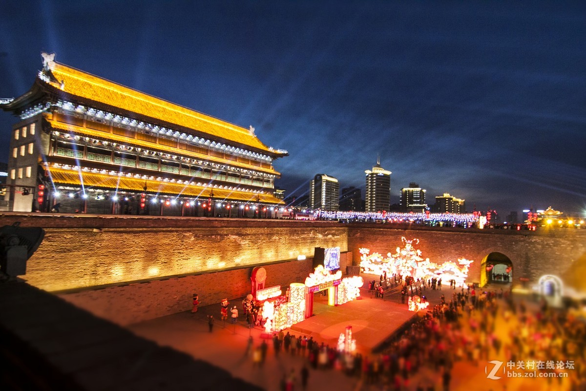 星空(中国)好冷清啊~图丽12-24不错~我来发一图~~西安 老城墙 灯会~春晚分会场~