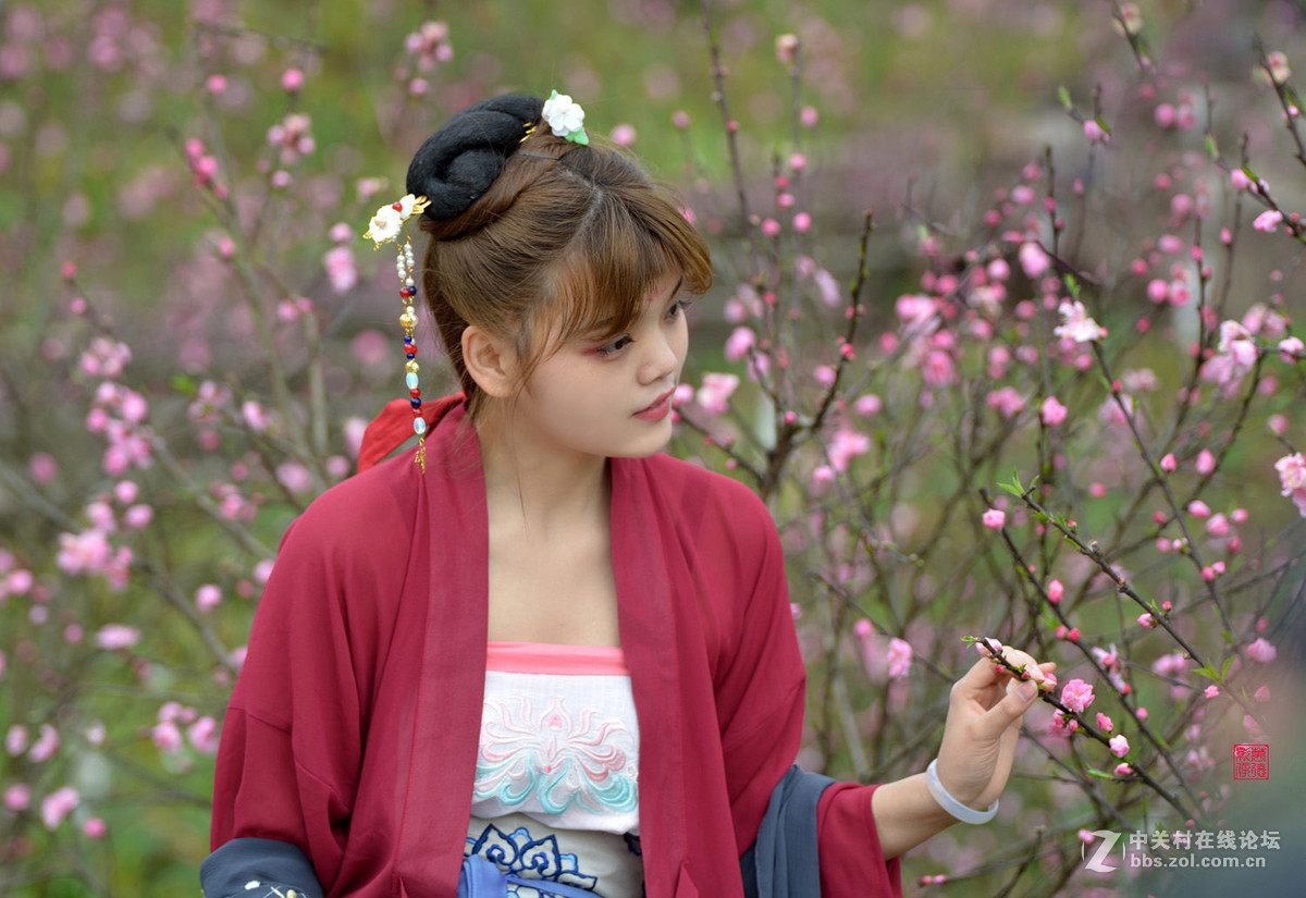 我用腾龙70-200 2.8 VC USD镜头拍的照片  这支镜头我越用越喜欢