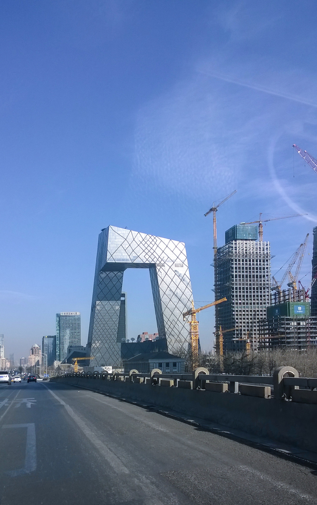 怀念春节期间的北京交通手机拍摄