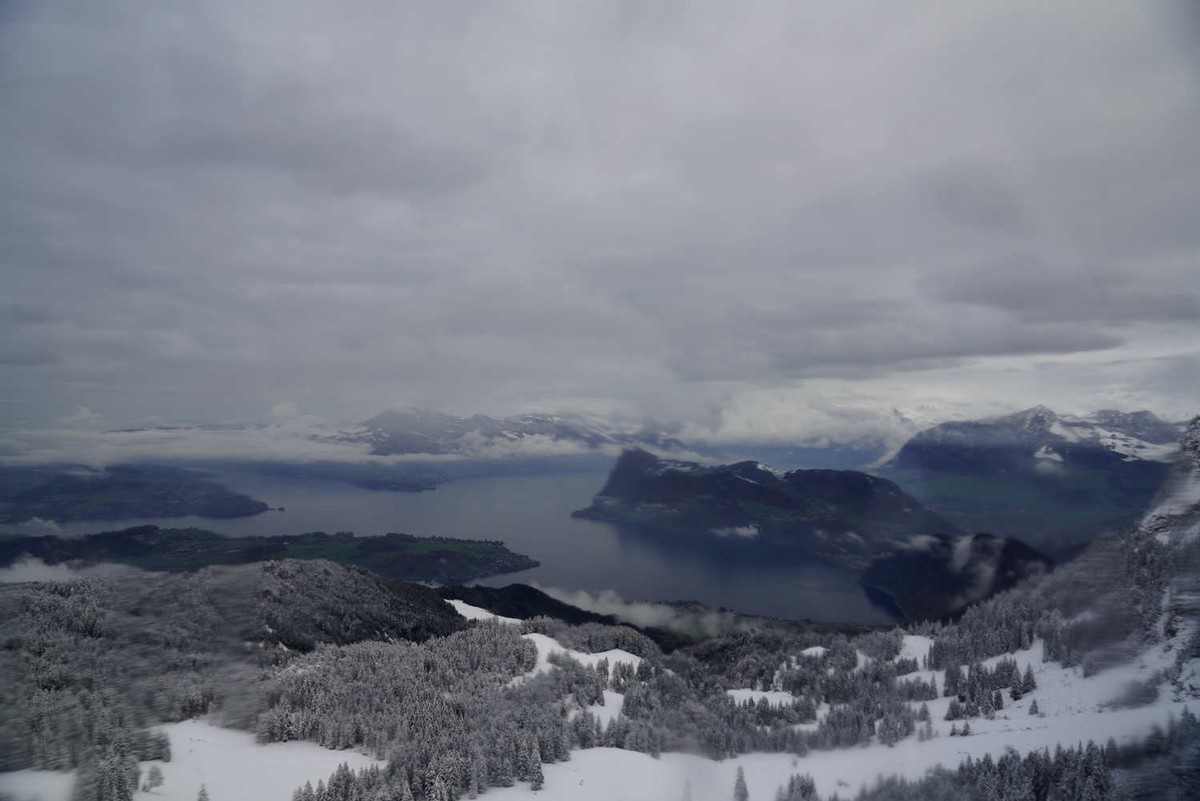 欧州六国之行--瑞士阿尔卑斯山脉皮拉图斯雪山（6）