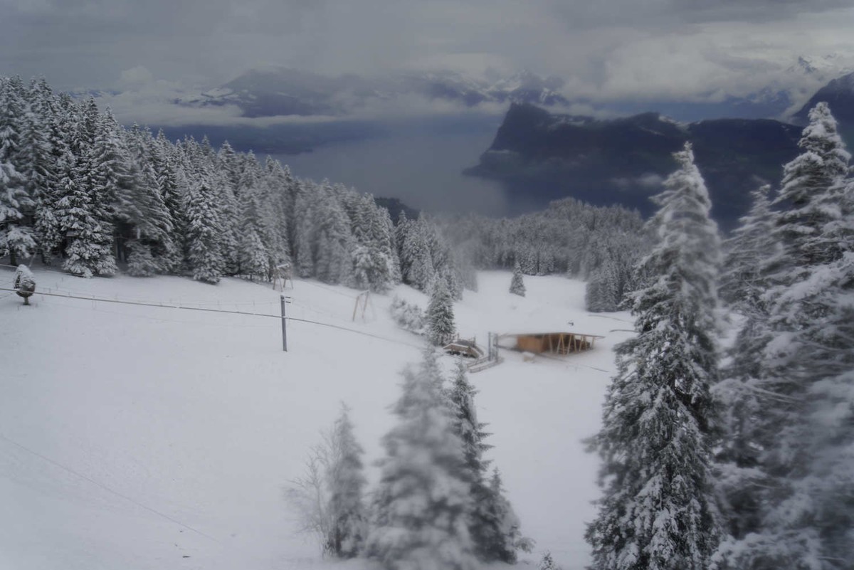 欧州六国之行--瑞士阿尔卑斯山脉皮拉图斯雪山（6）
