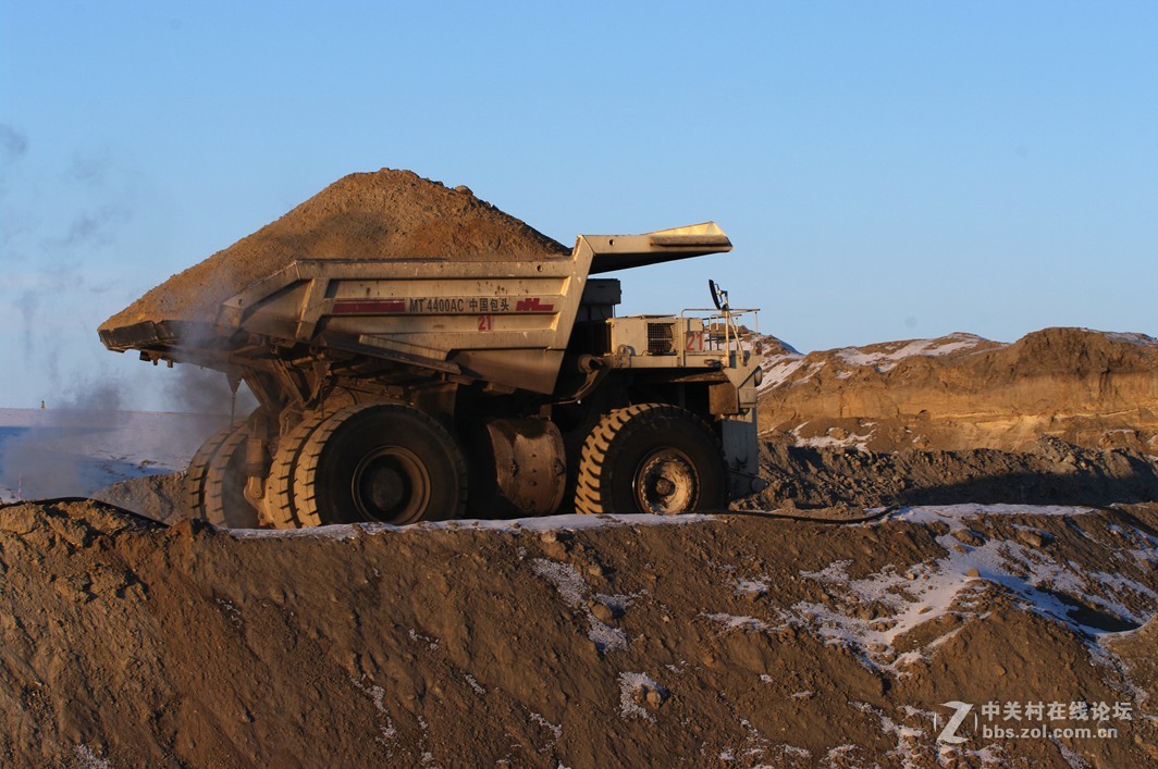 伊敏煤电公司露天矿掠影