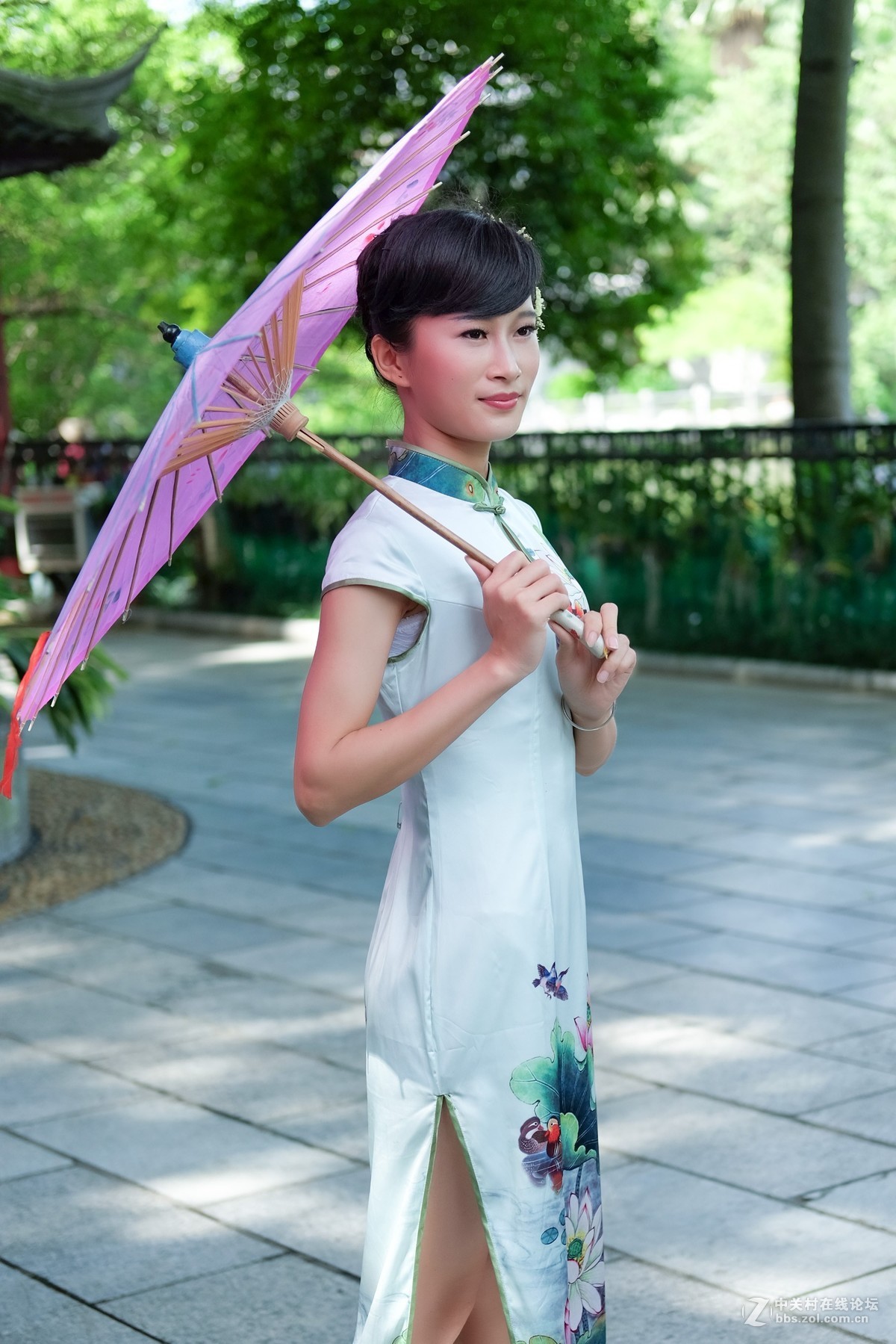 居然没有人发帖，我来开个张