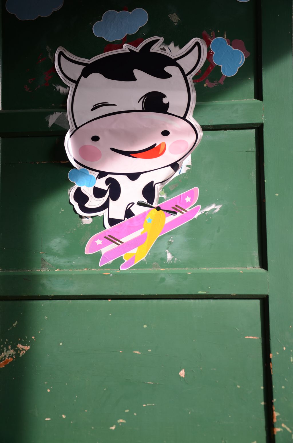 欣欣然校园庆元旦挂画红灯