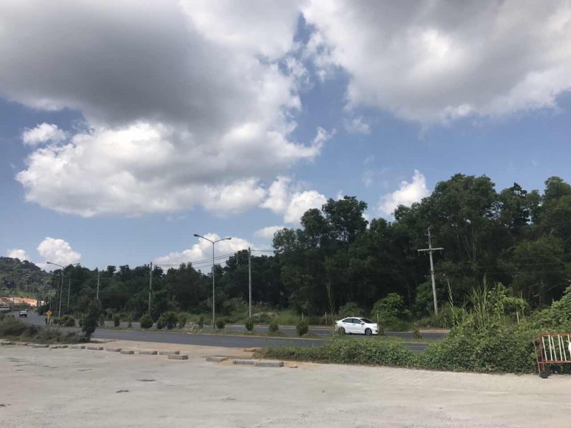 带着华硕zenfone 3灵智自驾普吉岛第二日——佛国古寺惊世美丽，碧海沙滩享浪漫夏日