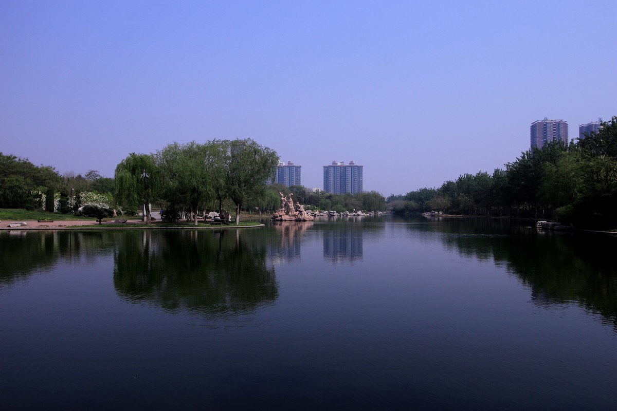 古都邯郸赵苑春景，好友分享。