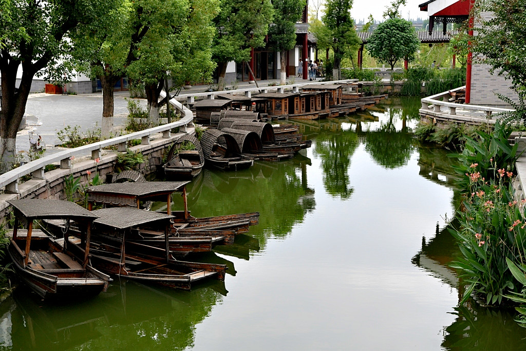 【周末拍摄园林水乡景色】