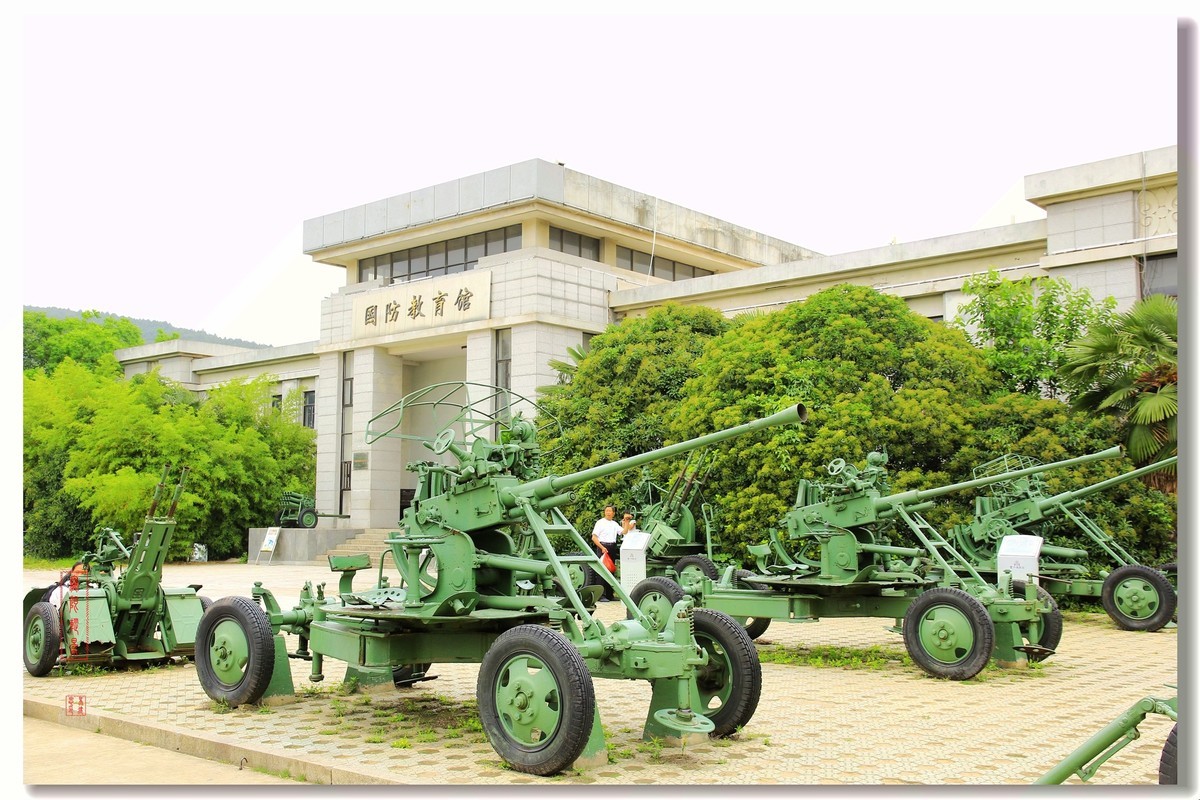 徐州爱国主义教育2国防教育