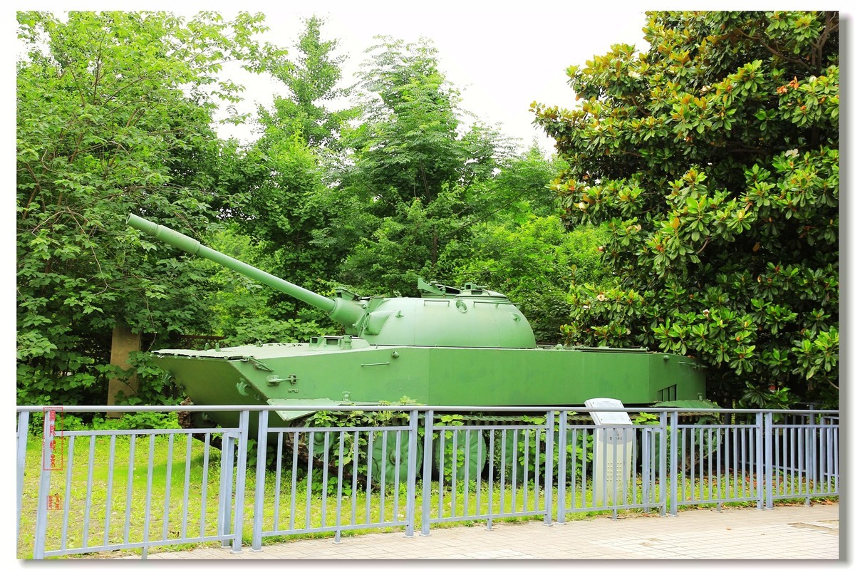 徐州爱国主义教育2国防教育