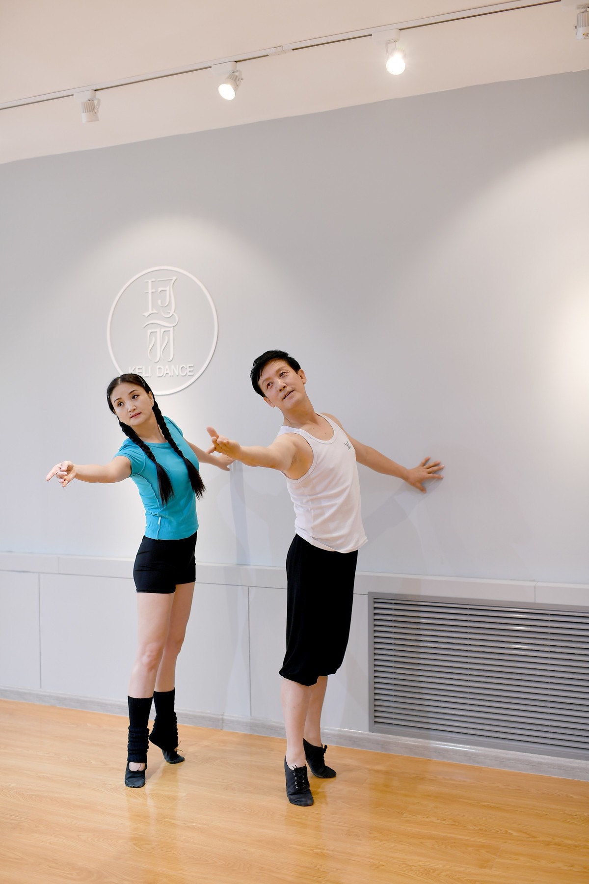 舞者（一代芳华青春永存）