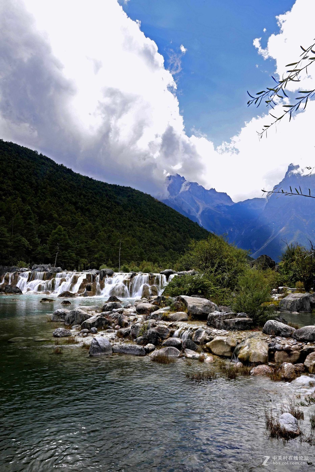 国庆大理丽江蓝月谷