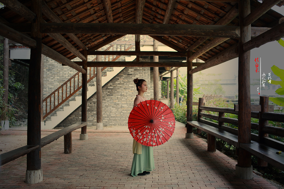 谁家碧玉如此清秀？