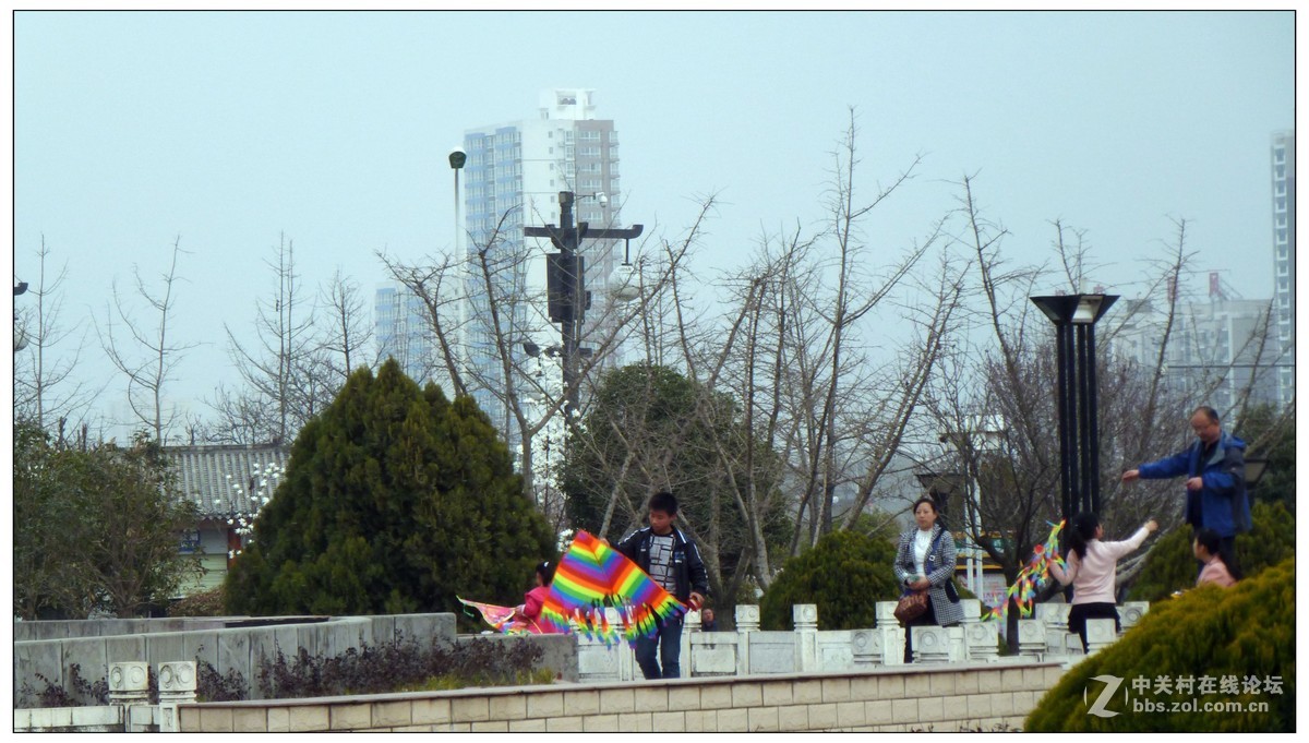 小8的遐想（抓拍生活照）