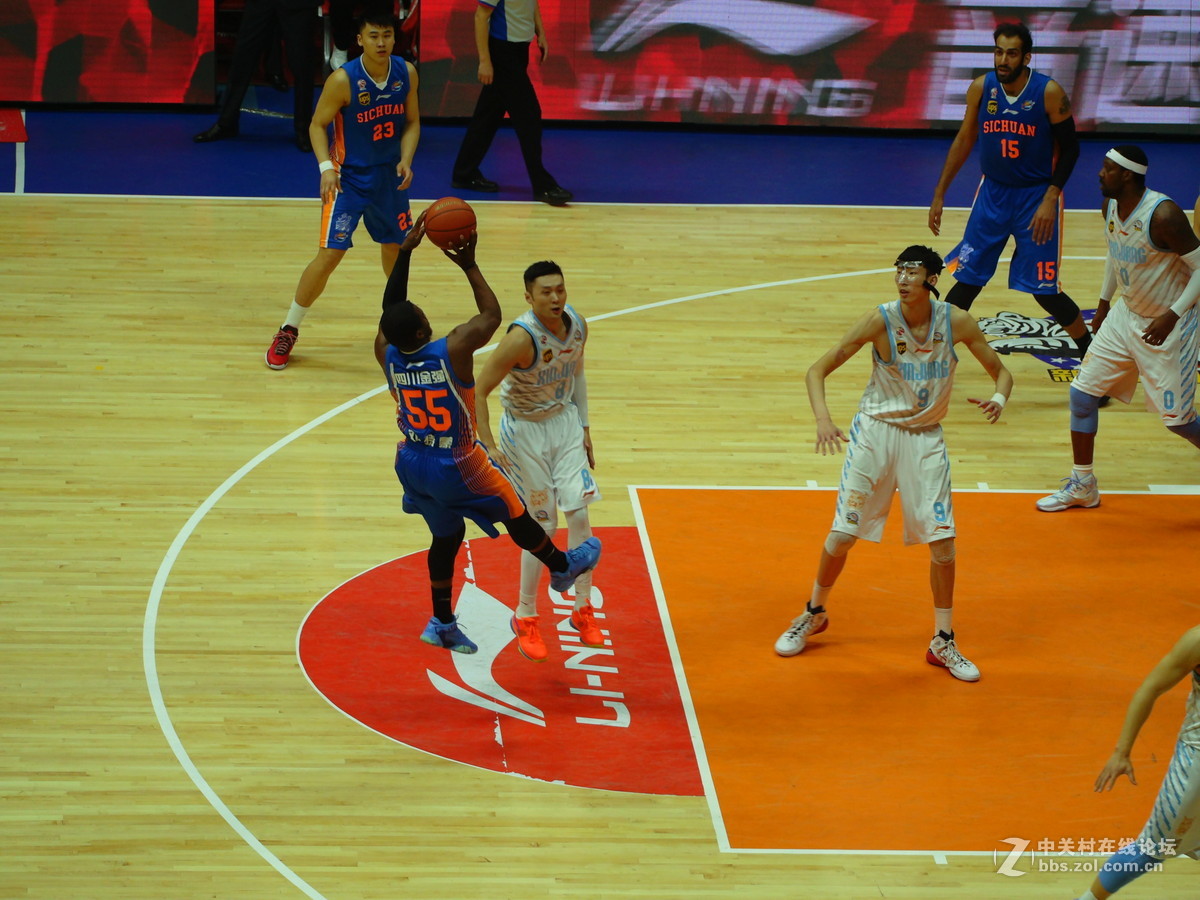 柯达S1拍摄CBA：新疆VS四川