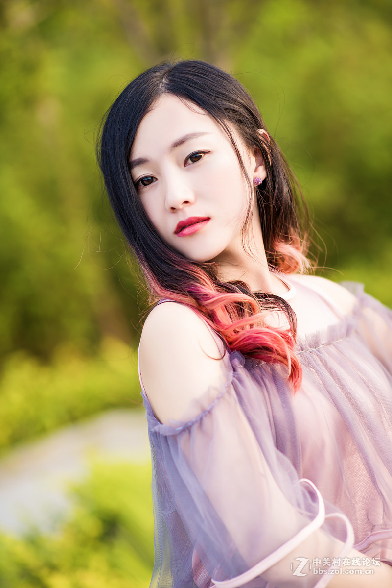 小白传片D750+85 1.8G  不会构图才拿到相机给我老婆拍的