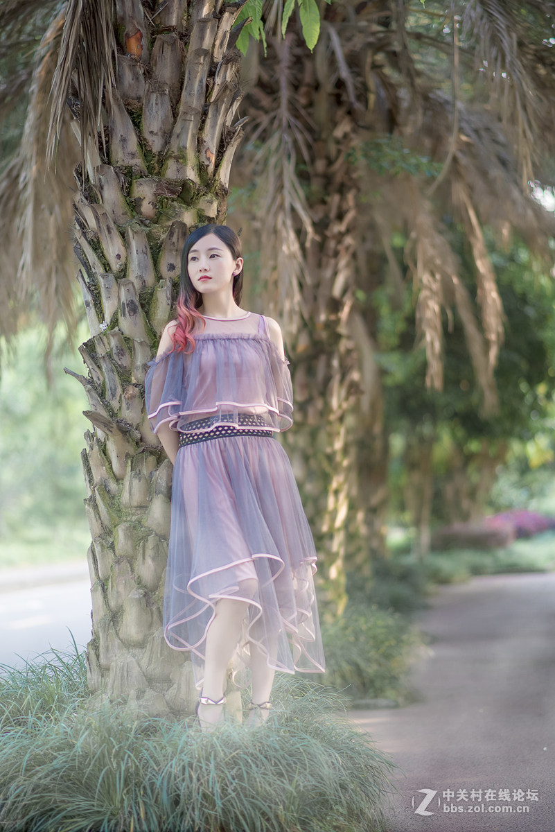 小白传片D750+85 1.8G  不会构图才拿到相机给我老婆拍的