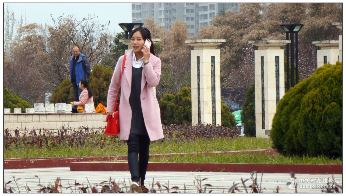 小8的遐想（抓拍生活照）