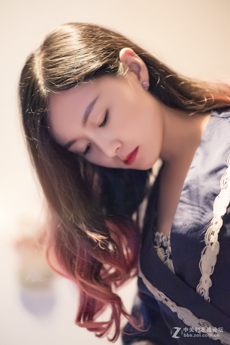 小白传片D750+85 1.8G  不会构图才拿到相机给我老婆拍的