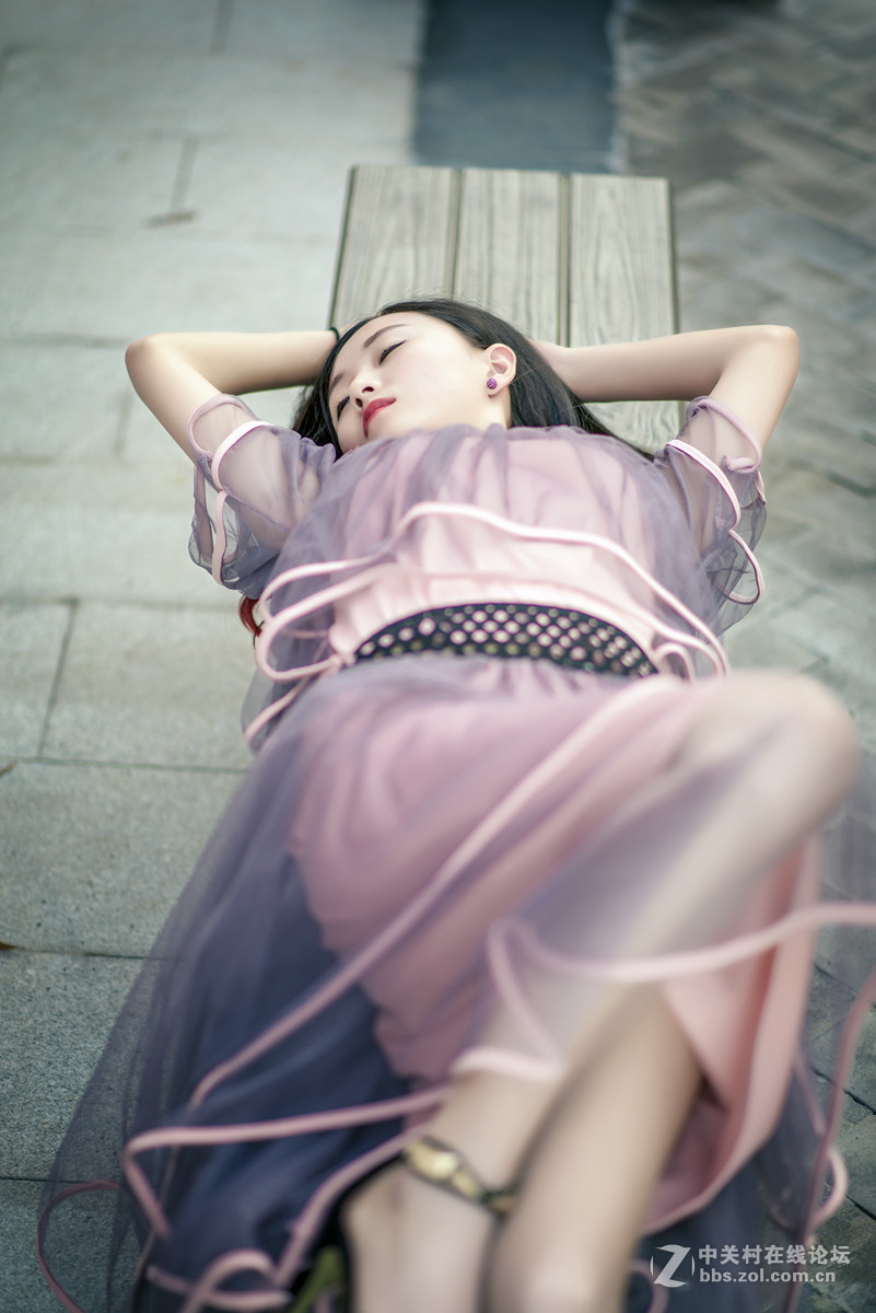 小白传片D750+85 1.8G  不会构图才拿到相机给我老婆拍的