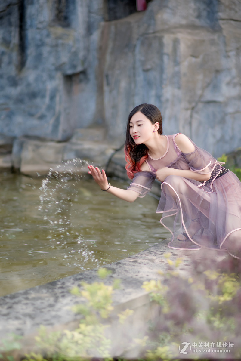 小白传片D750+85 1.8G  不会构图才拿到相机给我老婆拍的