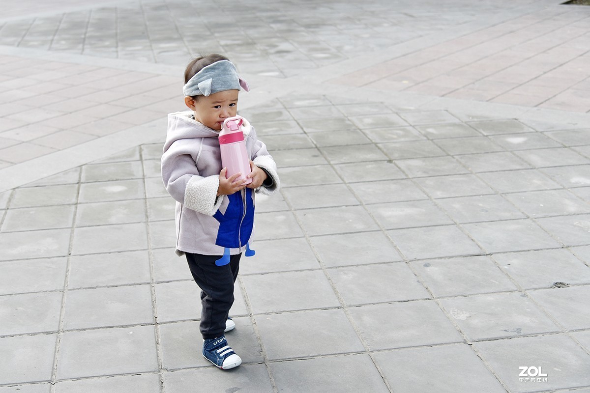 【2019】097---小孙女成长记【姥姥姥爷带我去遛弯】