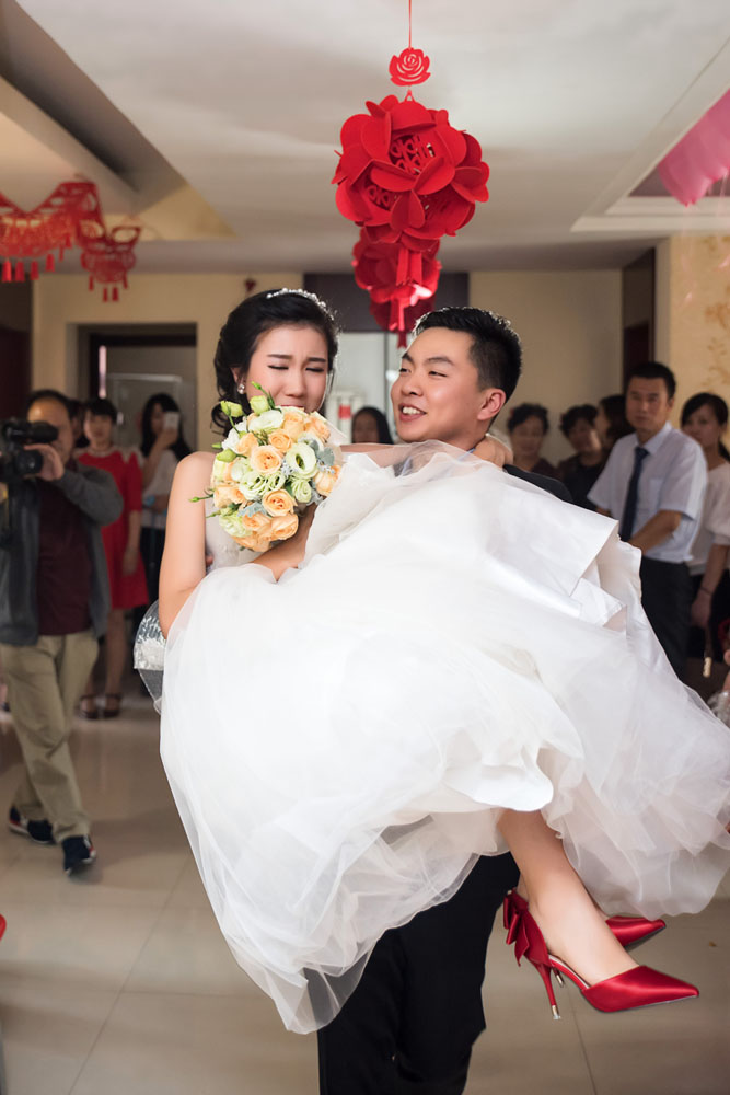 天津国庆期间婚礼跟拍小美女新娘