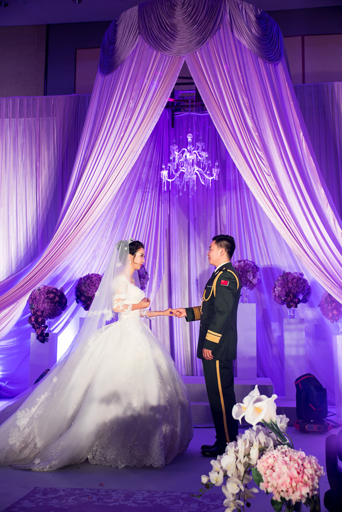 天津国庆期间婚礼跟拍小美女新娘